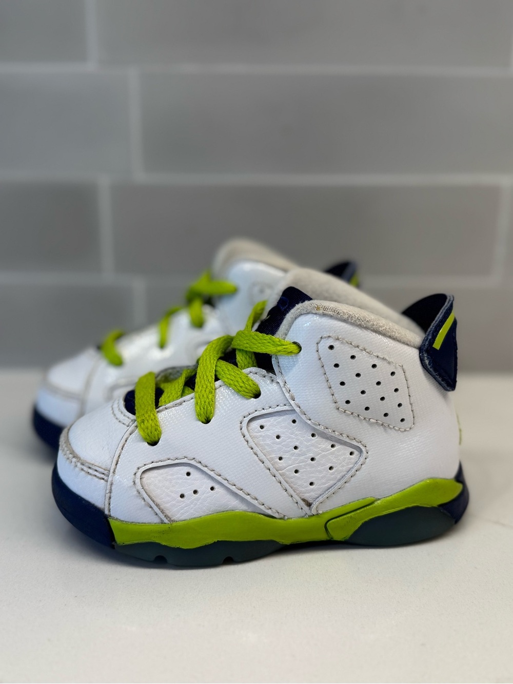 Nike Size 3C - White and Lime High-Top Sneakers